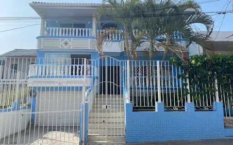 Blue Diamond House Hostel image