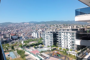 Karabağlar Belediyesi İzmir Şehitler Parkı image