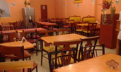 Restaurante Y Polleria La Cabaña .San Marcos Mollorco