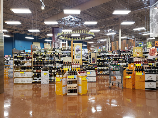 Grocery Store «Fred Meyer», reviews and photos, 19200 SW Martinazzi Ave, Tualatin, OR 97062, USA