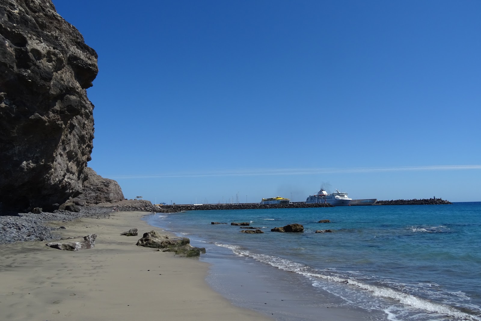 Playa Las Coloradas的照片 带有#44