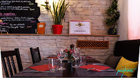 Atmosphère du La Passion Des Mets - Restaurant à Saint-Laurent-du-Var - n°13