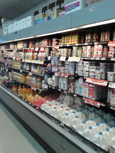 Produce Market «Mill City Market Place», reviews and photos, 829 SW 1st St, Mill City, OR 97360, USA