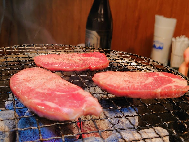 炭火焼肉酒家 美味ホルモン 源太