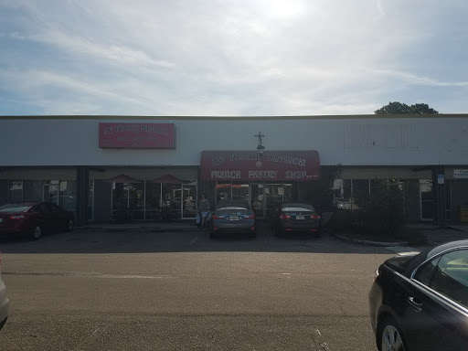 Pastry Shop «Au Peche Mignon», reviews and photos, 1415 Timberlane Rd, Tallahassee, FL 32312, USA