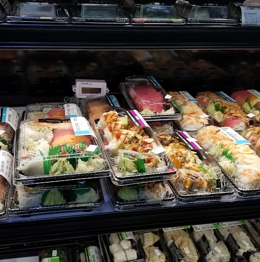 Grocery Store «D & W Fresh Market», reviews and photos, 2103 Parkview Ave, Kalamazoo, MI 49008, USA