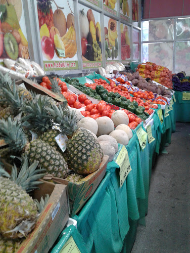 Supermarket «Trade Fair Supermarket», reviews and photos, 13010 Metropolitan Ave, Richmond Hill, NY 11418, USA