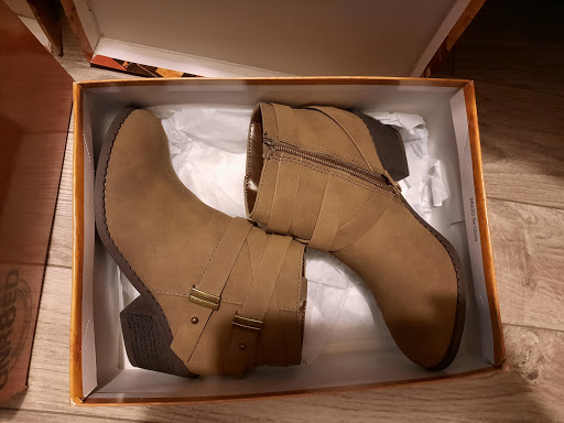 Shoe Store «Shoe Carnival», reviews and photos, 1945 W Palmetto St, Florence, SC 29501, USA