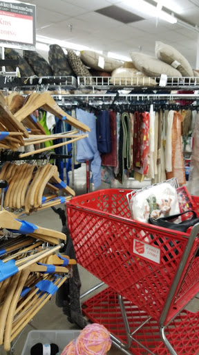 Thrift Store «The Salvation Army Family Store & Donation Center», reviews and photos