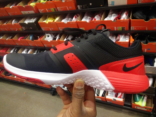 Sporting Goods Store «Nike Factory Store», reviews and photos, 447 Great Mall Dr #484, Milpitas, CA 95035, USA