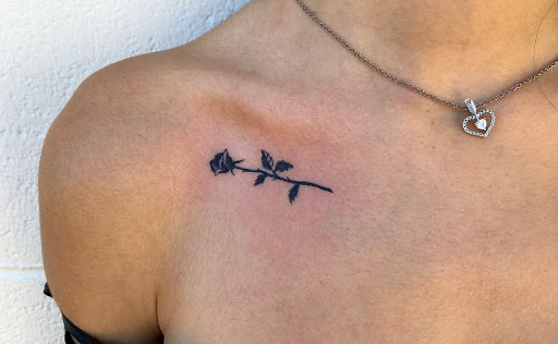 Tattoo Shop «PermaGrafix Tattoo», reviews and photos, 2217 Santiam Hwy SE, Albany, OR 97322, USA