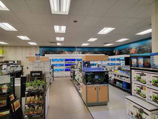 Pet Supply Store «Petco Animal Supplies», reviews and photos, 1203 SE Everett Mall Way f, Everett, WA 98208, USA