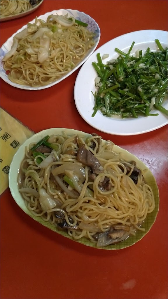 同一家美食快炒店 的照片