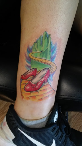 Tattoo Shop «Empire Tattoo & Piercing», reviews and photos, 5N105 IL-53, Itasca, IL 60143, USA