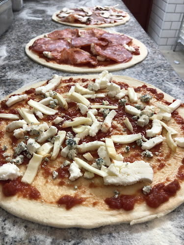 Értékelések erről a helyről: La Pizza - Italiana Originale, Baja - Pizza