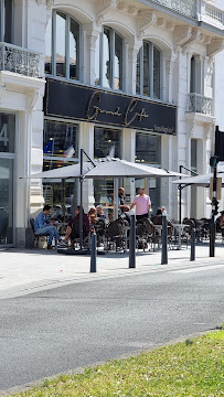 Photos du propriétaire du Restaurant Le Grand café à Roubaix - n°5