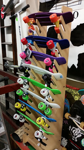 Bicycle Store «ADT Bike & Skate Shop (Arc De Triomphe Inc)», reviews and photos, 114-01 Jamaica Ave, Richmond Hill, NY 11418, USA