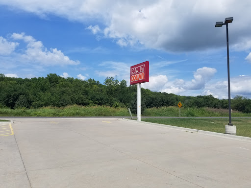 Dollar Store «FAMILY DOLLAR», reviews and photos, 919 East Bertrand Street, St Marys, KS 66536, USA