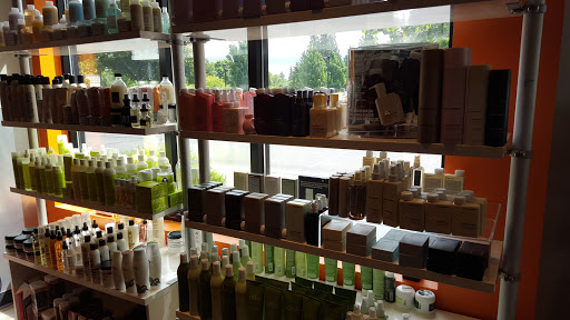 Hair Salon «Vasuda Salon», reviews and photos, 12317 15th Ave NE #106, Seattle, WA 98125, USA