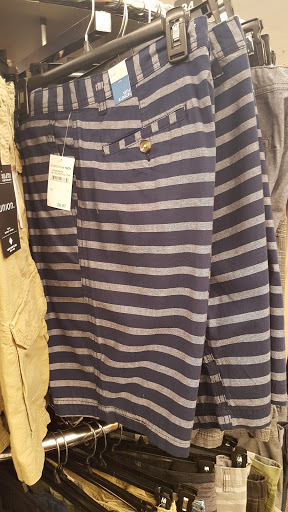 Department Store «Nordstrom Rack Legacy Village», reviews and photos, 25149 Cedar Rd, Lyndhurst, OH 44124, USA