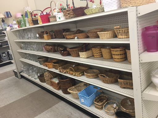 Thrift Store «Goodwill Store and Donation Center», reviews and photos, 6929 J.F.K. Blvd # 112, North Little Rock, AR 72116, USA