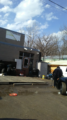 Auto Parts Store «St Paul Park Auto Parts», reviews and photos, 1439 1st St, St Paul Park, MN 55071, USA