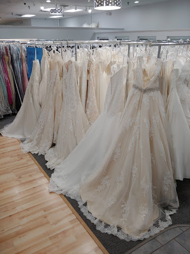 Bridal Shop «Bridal Connection», reviews and photos, 708 N Ankeny Blvd, Ankeny, IA 50023, USA