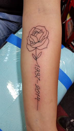 Tattoo Shop «True Till Death Tattoo & Piercing», reviews and photos, 316 Santa Rosa Ave, Santa Rosa, CA 95404, USA