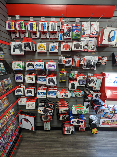 Video Game Store «GameStop», reviews and photos, 545 Cool Springs Blvd #185, Franklin, TN 37067, USA