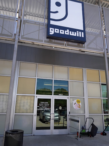 Thrift Store «Goodwill Central Texas - Brodie Lane», reviews and photos