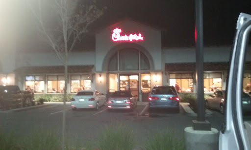 Fast Food Restaurant «Chick-fil-A», reviews and photos, 449 N Moorpark Rd, Thousand Oaks, CA 91360, USA