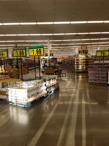 Grocery Store «Food 4 Less», reviews and photos, 2090 S Garey Ave, Pomona, CA 91766, USA