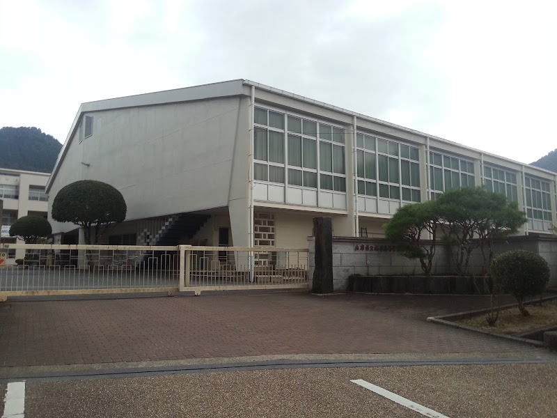 兵庫県立柏原高等学校