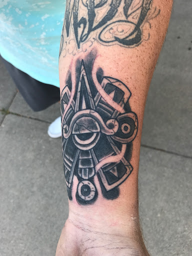 Explore tattoo ideas for country guys, creative tattoo ideas in Kearney, available at Bread N Butter Tattoo