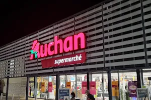 Auchan Supermarché Apt image