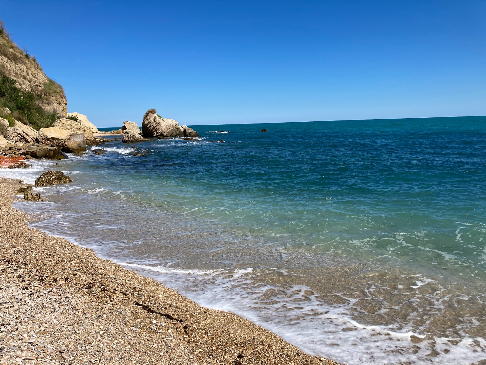 Fotografija Spiaggia di Punta Acquabella divje območje
