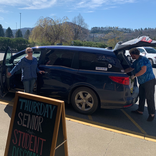 Pet Store «The Pet Place», reviews and photos, 240 Shadowline Dr, Boone, NC 28607, USA