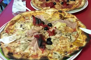 Pizzeria Da Asporto - Lady Pizza image