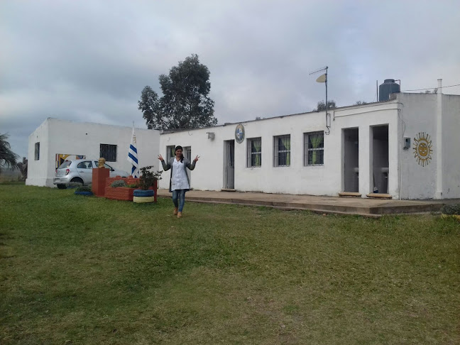 Escuela Rural N 59 de Rincón de Moreira