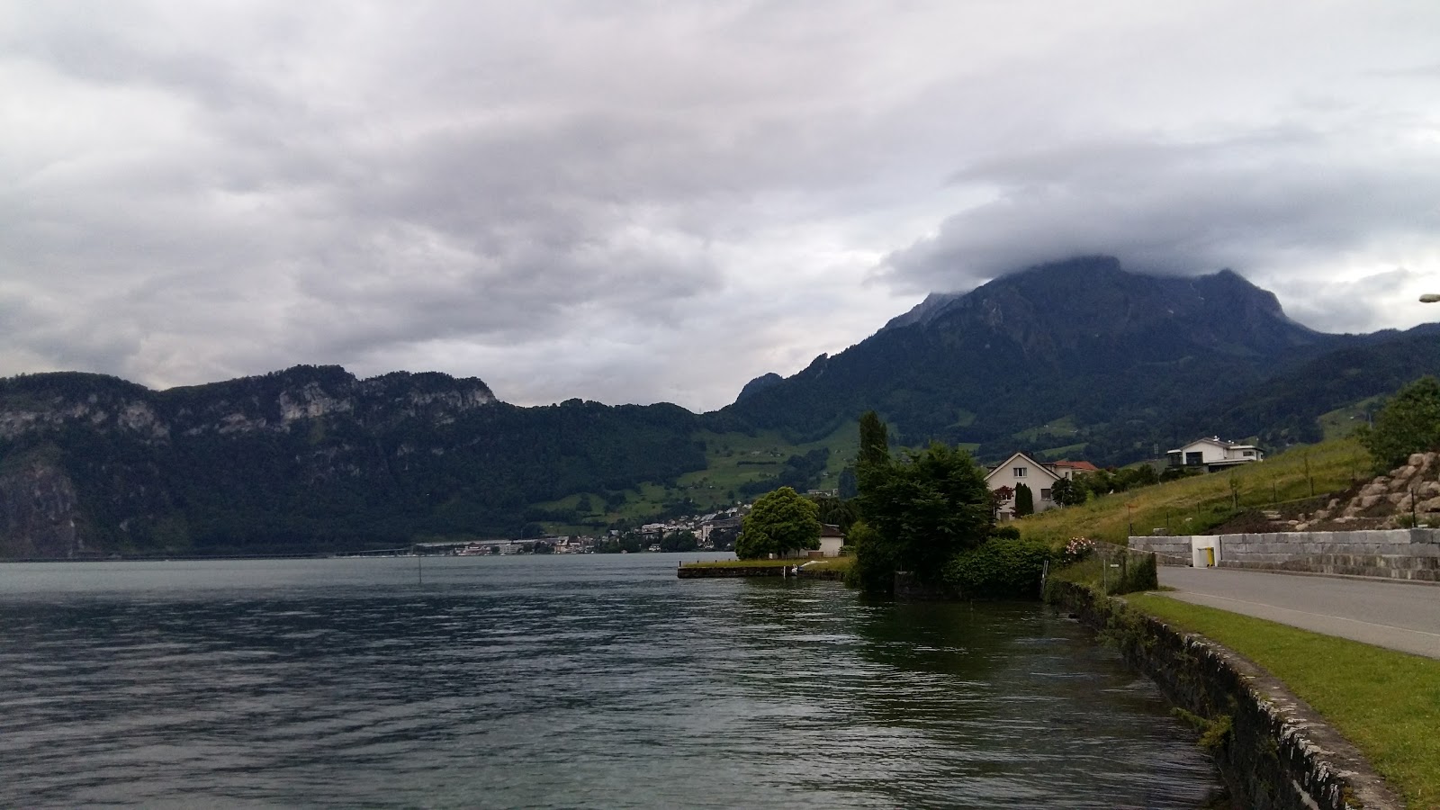 Badi Hergiswil Beach photo #7