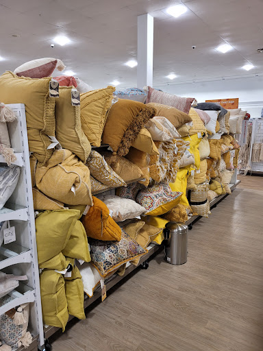 Department Store «HomeGoods», reviews and photos, 43635 W Oaks Dr, Novi, MI 48377, USA