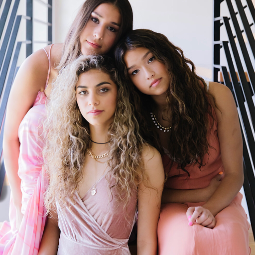 Hair Salon «Tantrum Hair Salon», reviews and photos, 1229 N Gilbert Rd, Mesa, AZ 85203, USA