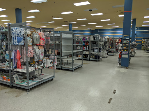 Home Goods Store «Tuesday Morning», reviews and photos, 1297 Buck Jones Rd, Raleigh, NC 27606, USA