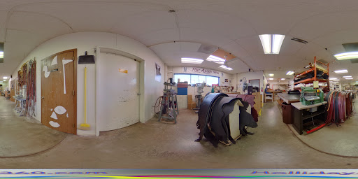 Pet Supply Store «J & J Dog Supplies», reviews and photos, 975 Ford St, Colorado Springs, CO 80915, USA