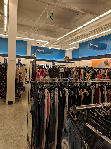 Clothing Store «Ross Dress for Less», reviews and photos, 2550 Taylor St, San Francisco, CA 94133, USA
