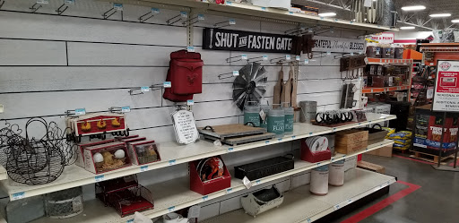 Home Improvement Store «Tractor Supply Co.», reviews and photos, 1714 N Main St, Shelbyville, TN 37160, USA