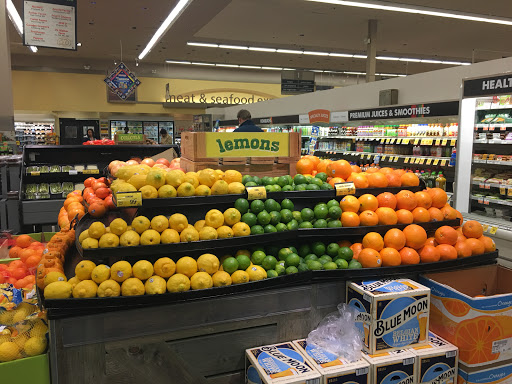 Grocery Store «Safeway», reviews and photos, 5821 Crossroads Cir, Falls Church, VA 22041, USA