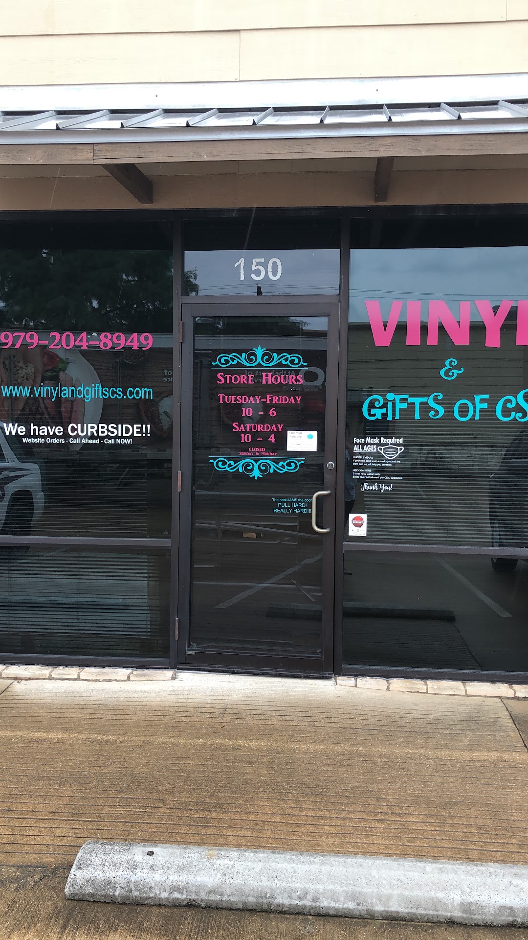 Vinyl & Gifts of College Station