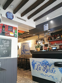 Atmosphère du Restaurant portugais La Belote à Paris - n°2