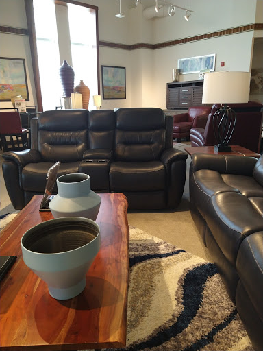 Furniture Store «Rooms To Go & Rooms To Go Kids Furniture Store - Miami International (Doral)», reviews and photos, 10623 NW 12th St, Doral, FL 33172, USA